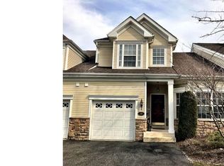 38 Dresner Cir, Upper Chichester, PA 19061