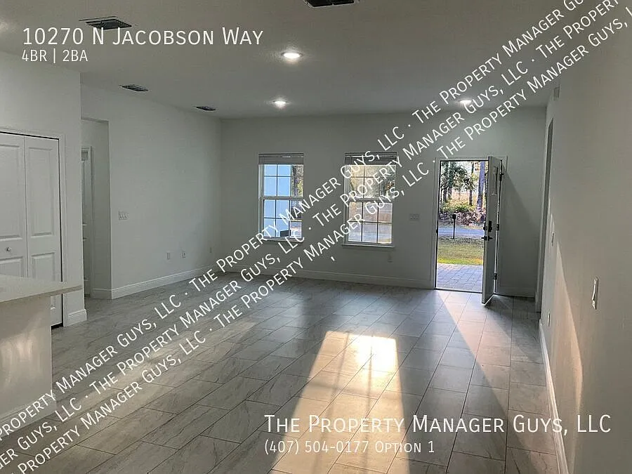 Building Photo - 10270 N Jacobson Way