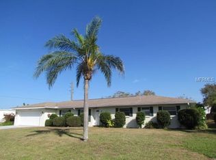 1200 Lucaya Ave, Venice, FL 34285