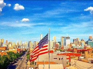 464 N Ashland Ave #2C, Chicago, IL 60622