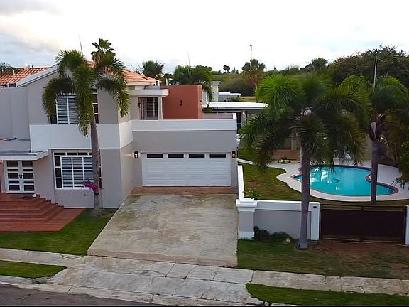 Front Side House and Pool 