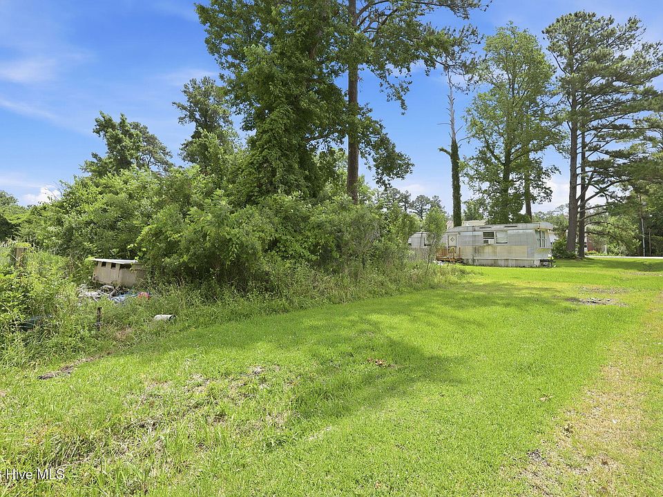 1st image of 104 Hickory Hills Court