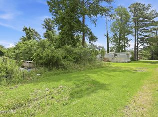 104 Hickory Hills Ct, New Bern, NC 28560
