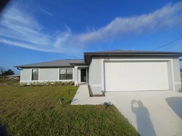 2028 NE 5th Pl, Cape Coral, FL 33909