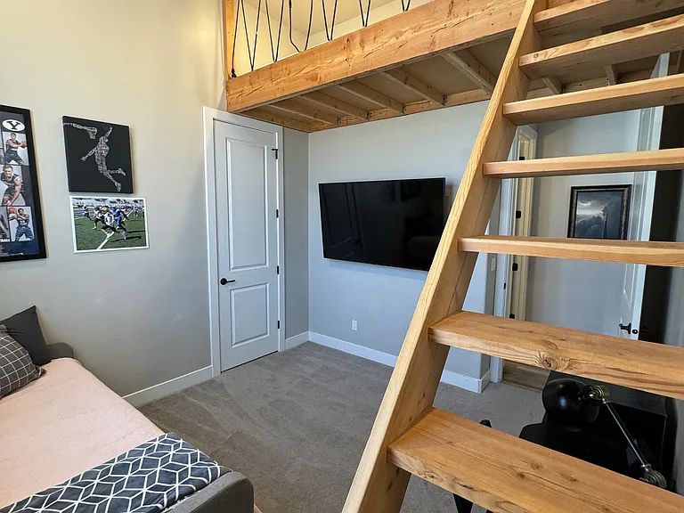 1871 W 740 South Cir — Photo 15