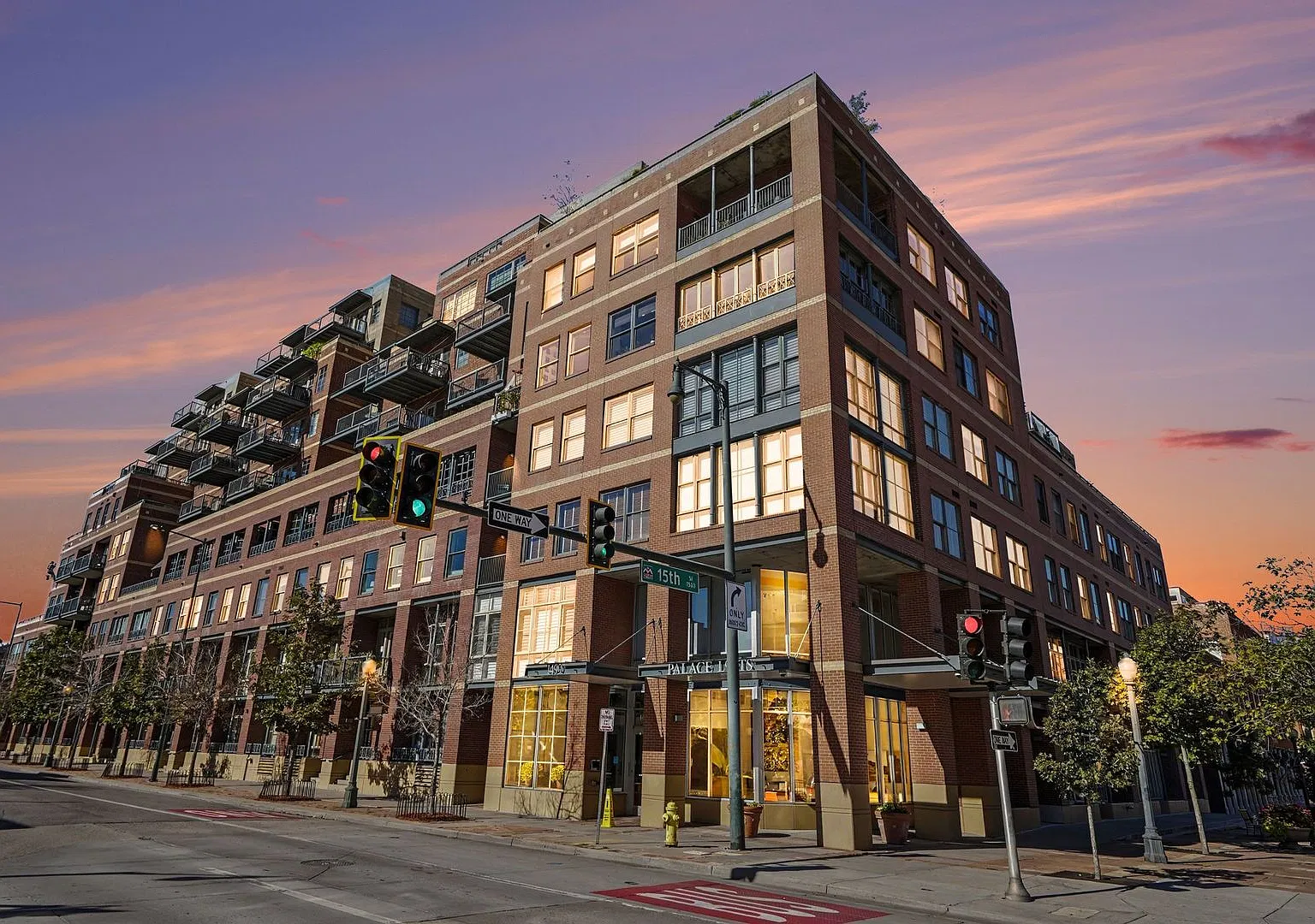 Downtown Denver Loft with Mountain Views & 2 Garage Parking Spaces — Photo 1