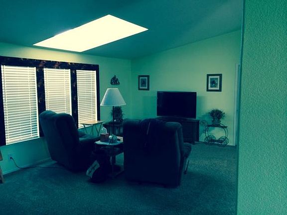 4th image of 64550 Pierson Blvd Spc 103