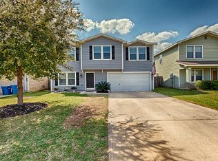 304 Falling Pine Dr, Conroe, TX 77304