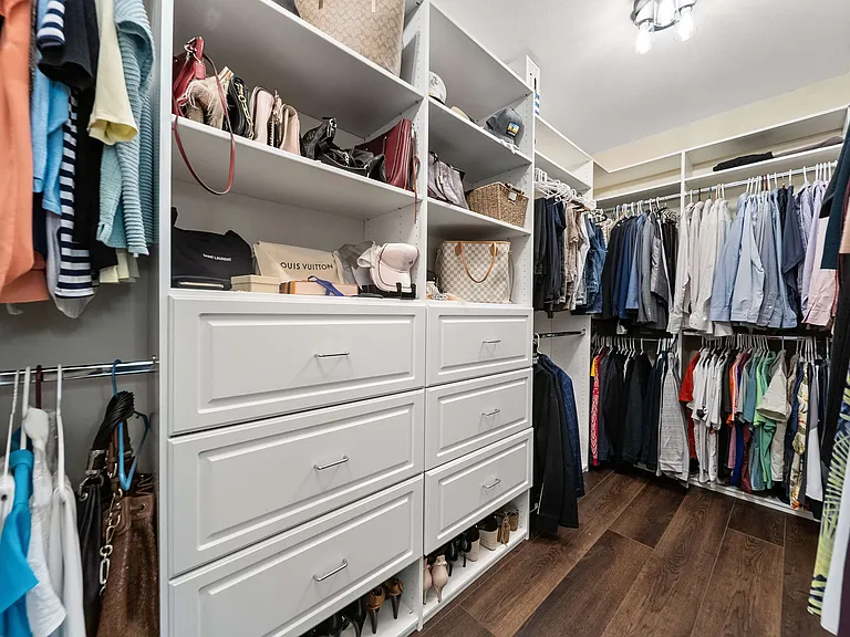 972 Tucana Dr — Photo 41