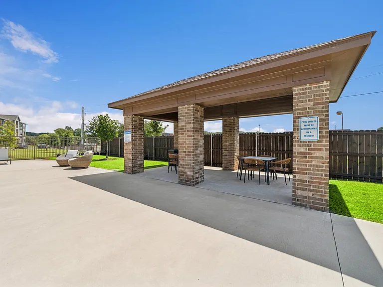 Parkside Apartments (TX) — Photo 33