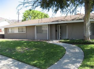 172 S Country Club Rd, Glendora, CA 91741