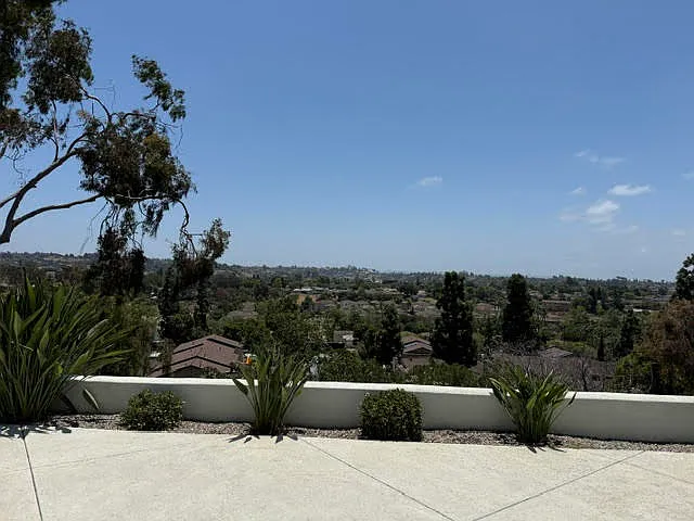 3738 Lynda Pl — Photo 3