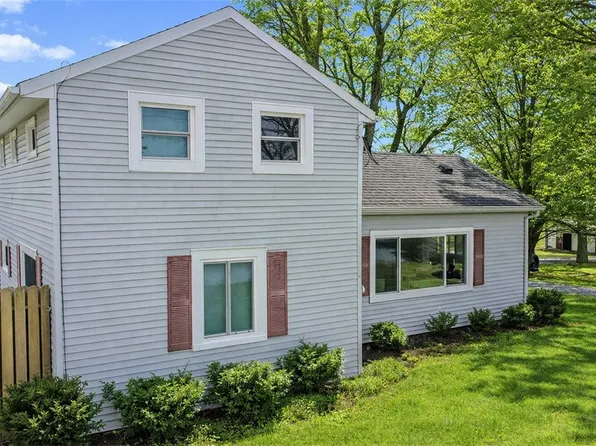 1637 Townline Rd, Penn Yan, NY 14527