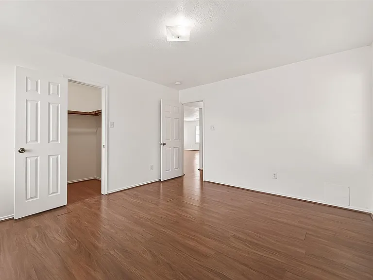 3807 Brook Garden Ln — Photo 41