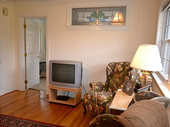 Living room with stained glass