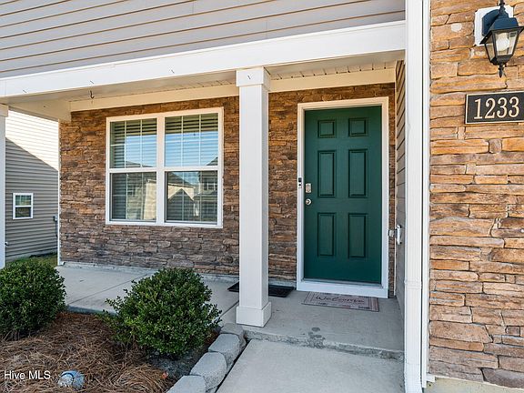 2nd image of 1233 Riverstone Drive