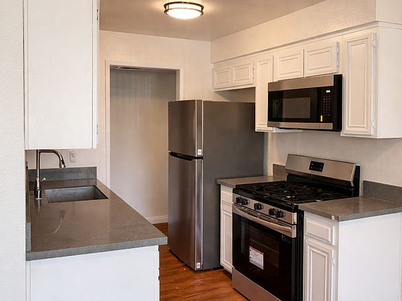 4th image of 5358 Circle Dr APT 201