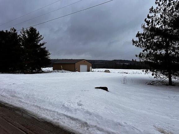 3rd image of Trowbridge Rd