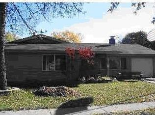 5225 Lemon Ln, Hanover Park, IL 60133