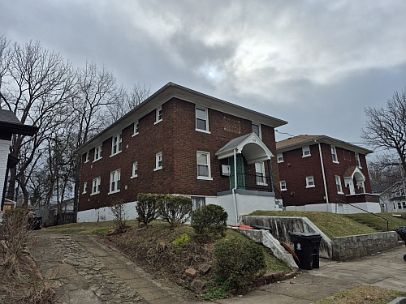 1st image of 103 N 38th St APT 4