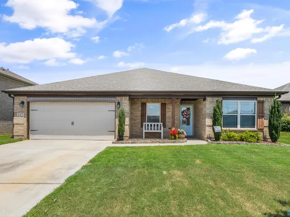 117 Heritage Way Dr, Toney, AL 35773