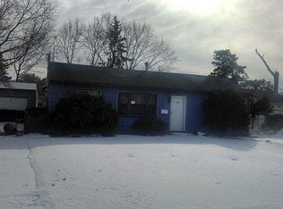 48 Tamarack St, Central Islip, NY 11722