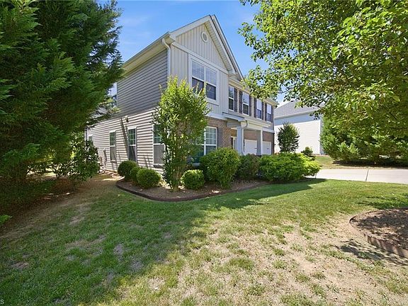 5th image of 2683 Wellfleet Dr