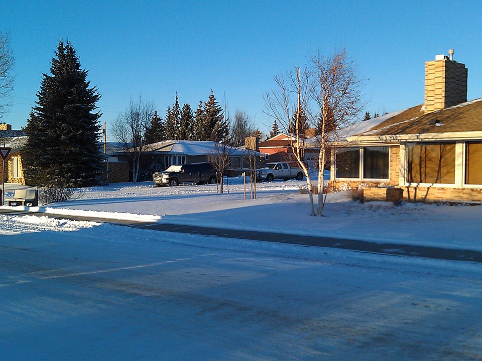 1st image of 333 6th Ave SE