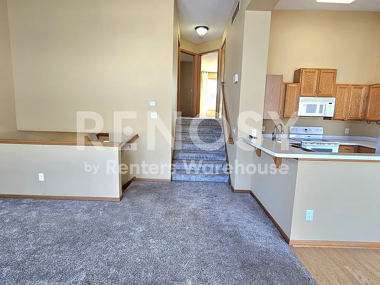 7648 Century Blvd — Photo 24