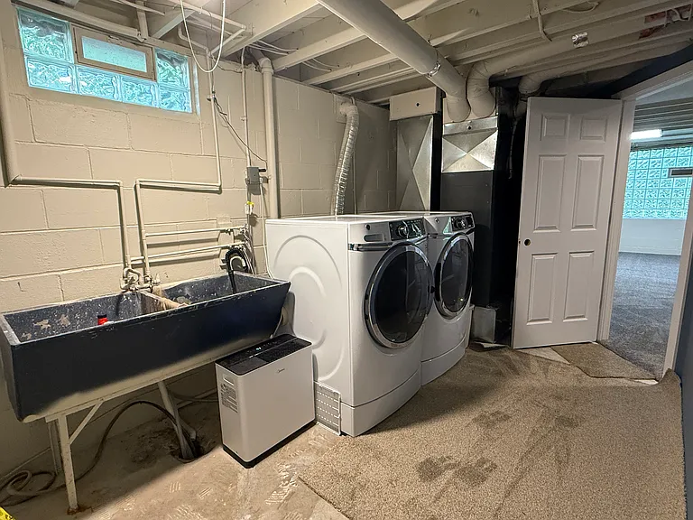 New washer and dryer, dehumidifier