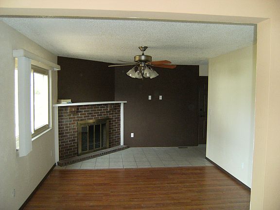 Fireplace in livingroom