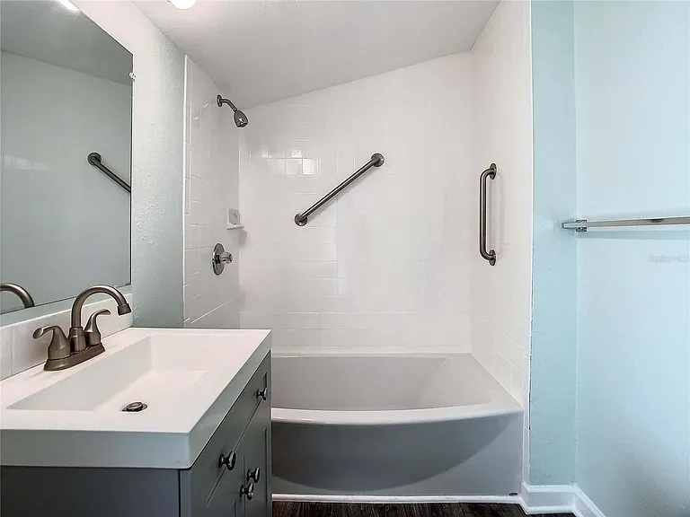 8311 N 9th St #A — Photo 5