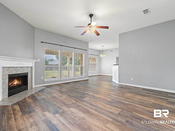 4th image of 8434 Carousel Ct