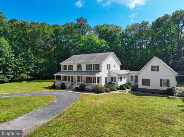 9005 Horseshoe Ln, Newark, MD 21841