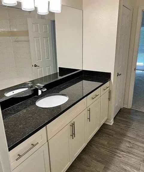 Wesley St. James Apartments at Sandy Springs — Photo 183