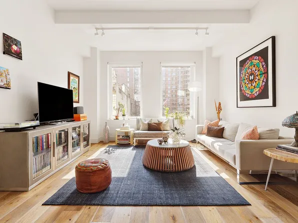 93 Worth St Suite 604, New York, NY 10013