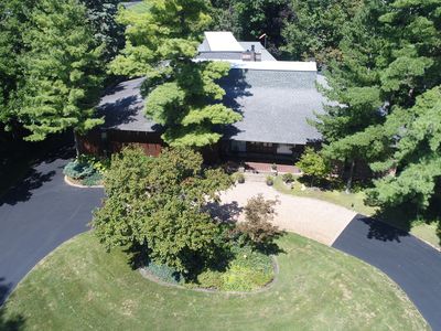 960 86th St, Downers Grove, IL, 60516