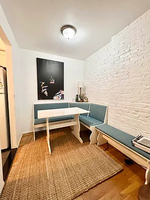 Rented by Living New York | media 21