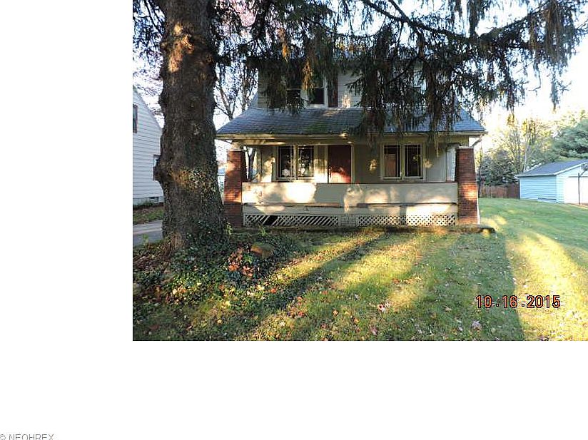 1st image of 128 N Main St