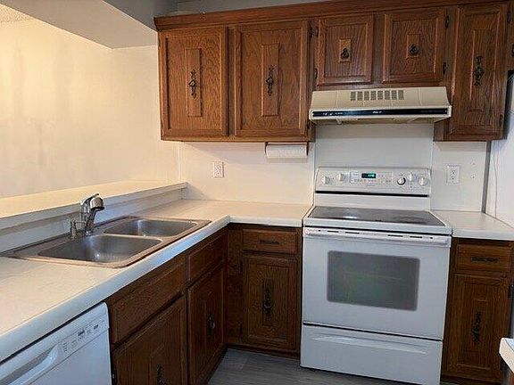 3rd image of 6021 Coral Lake Drive #209