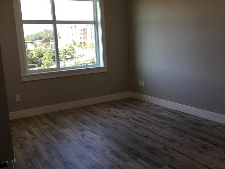 9560 Alexandra Rd #8 — Photo 7