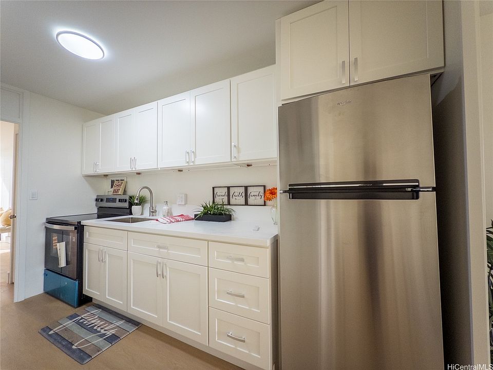 1st image of 425 Ena Rd APT 607C