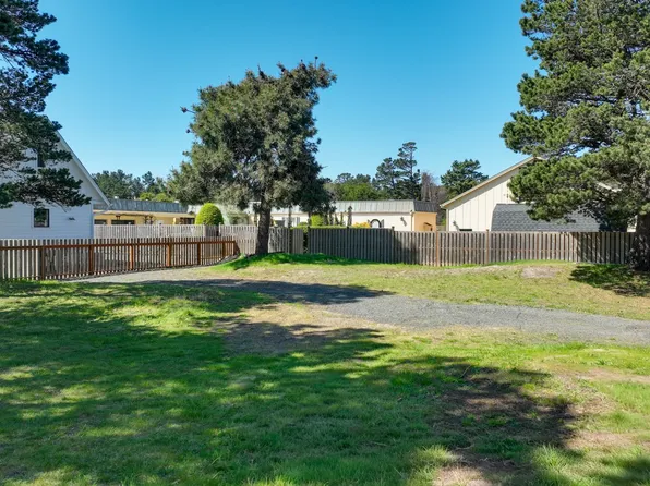 1000 Tl First St, Seaside, OR 97138