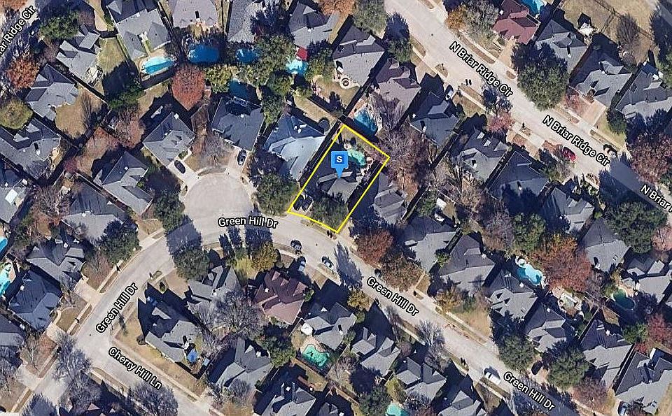1st image of 2114 Green Hill Dr
