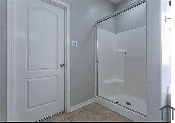 4th image of 7402 Trail Creek Dr