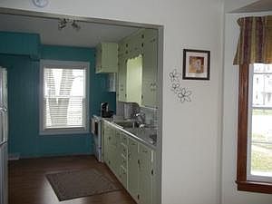 2nd image of 6606 Church St