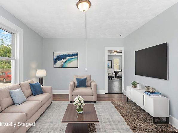 132-134 De Pasquale Ave #1