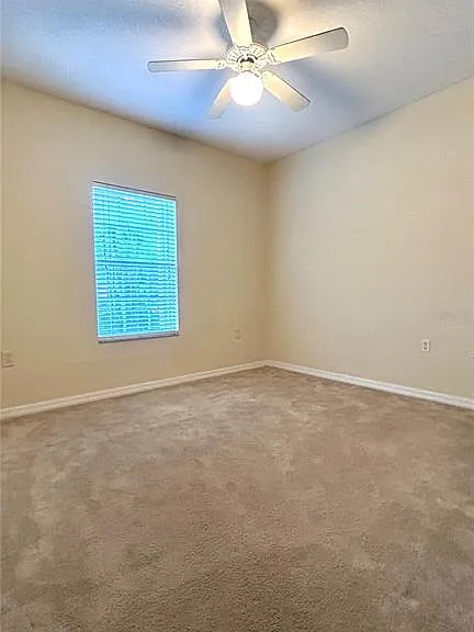 10000 SW 52nd Ave #7 — Photo 11