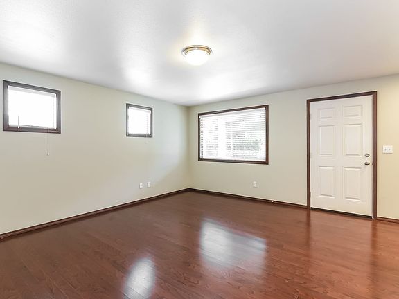 4th image of 4713 145th Pl NE