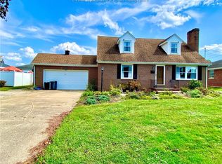 3010 Parrish Ave, Point Pleasant, WV 25550